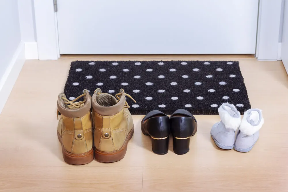 Tirar os sapatos antes de entrar em casa - Japão